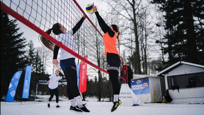 UniSportHR Snow - studentice UNIPU-a...