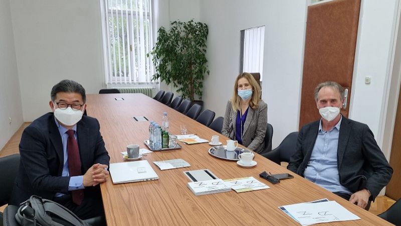 Jung Ho Kim (Koreja) u posjetio...